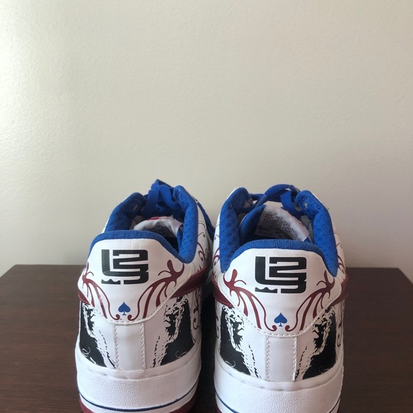 Lebron af1 size 9 - Picture 5 of 7